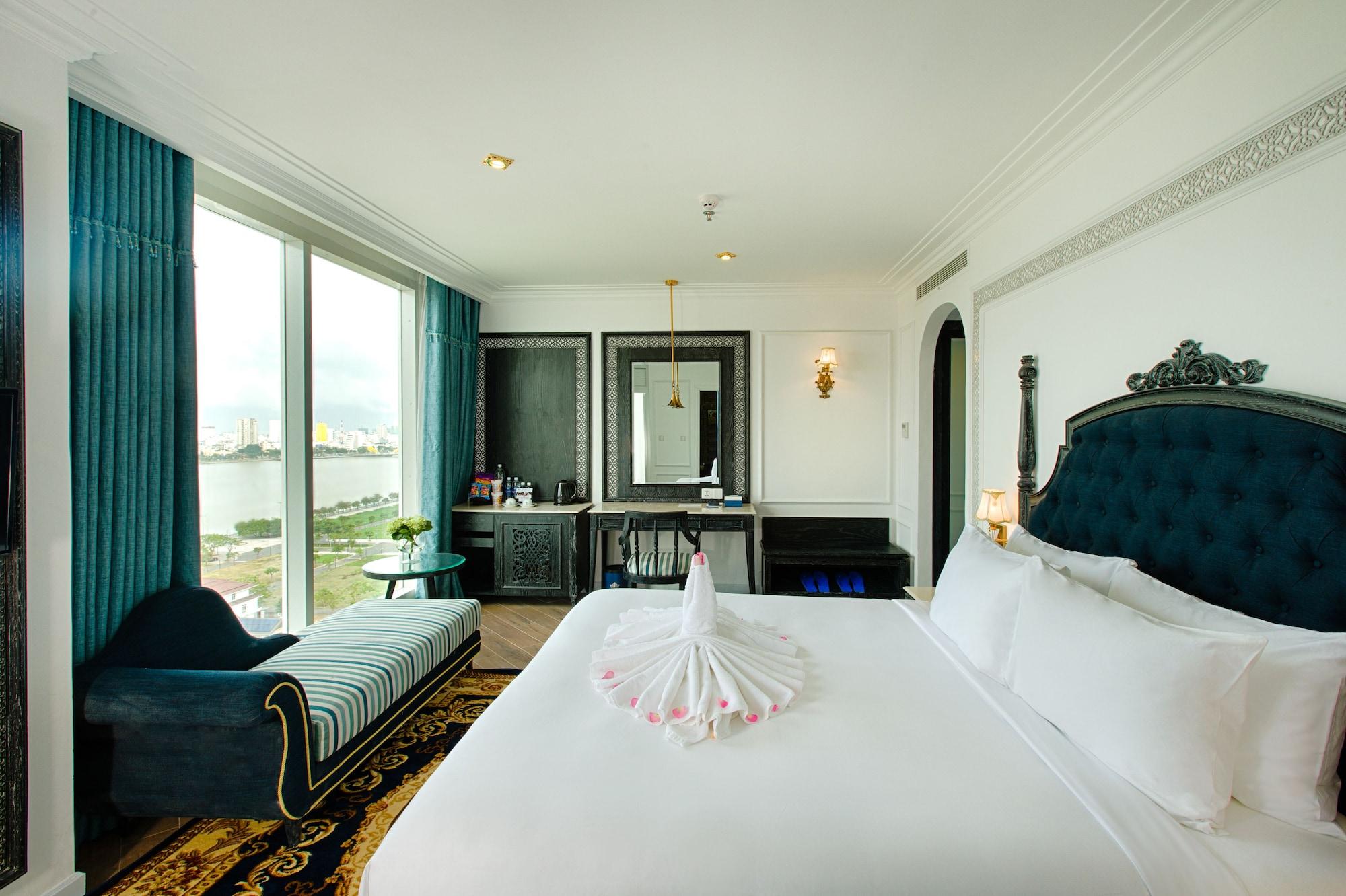 Fivitel Da Nang Hotel Exterior photo