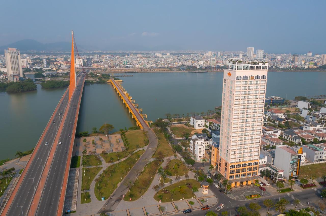 Fivitel Da Nang Hotel Exterior photo